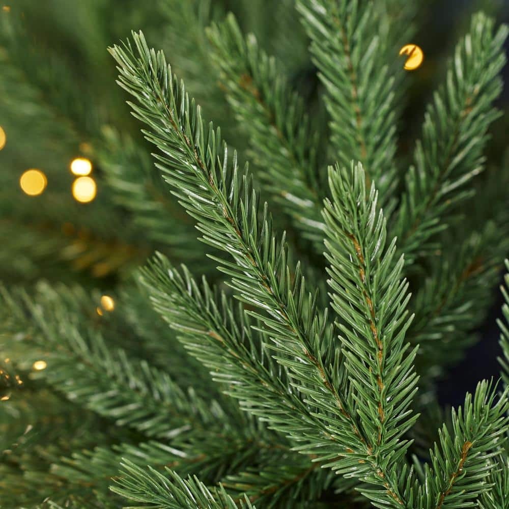 9 ft. Hillcrest Battery Operated Noble Fir LED Pre-Lit Artificial Garland with Timer