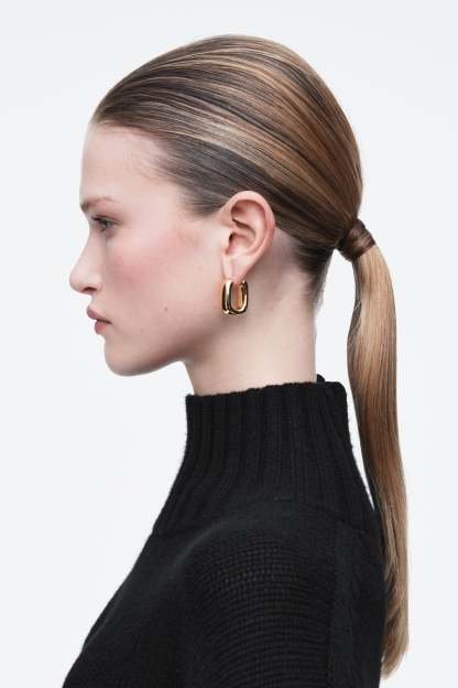 CHUNKY SQUARED HOOP EARRINGS