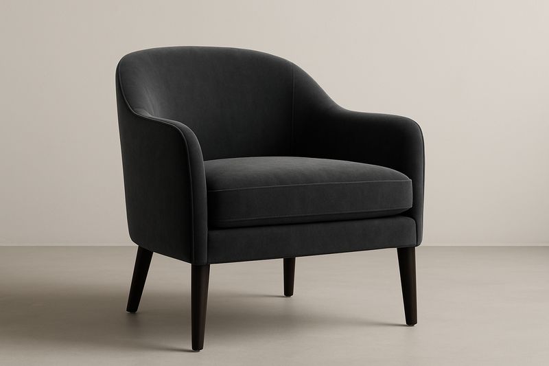 Poltrona in velluto nero con gambe in legno-Jardinmarie