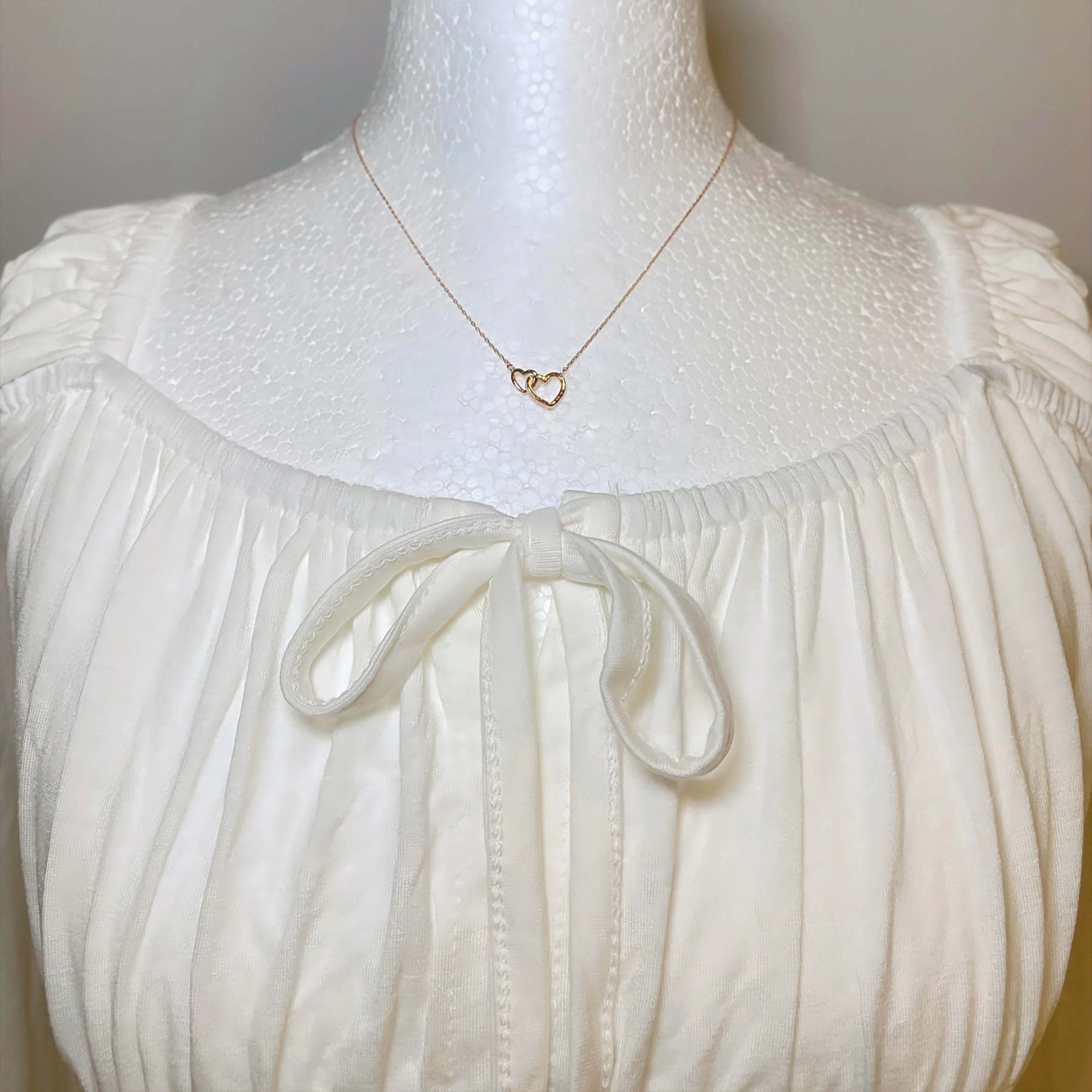 A202 Intertwined Hearts Necklace