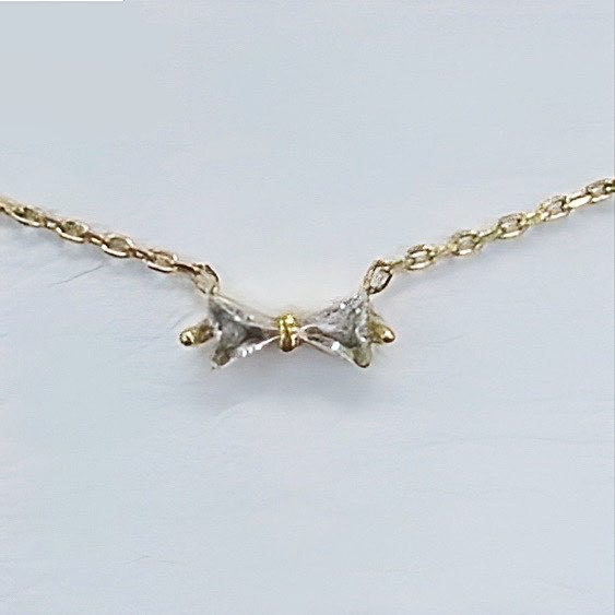 A203 Tie The Charm Necklace