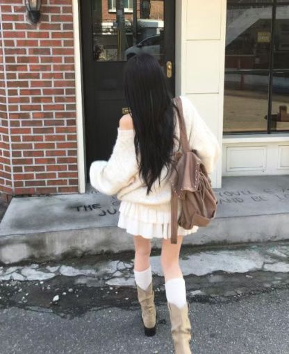 [Preorder 1st Drop Price] B302 Mini Suede Backpack