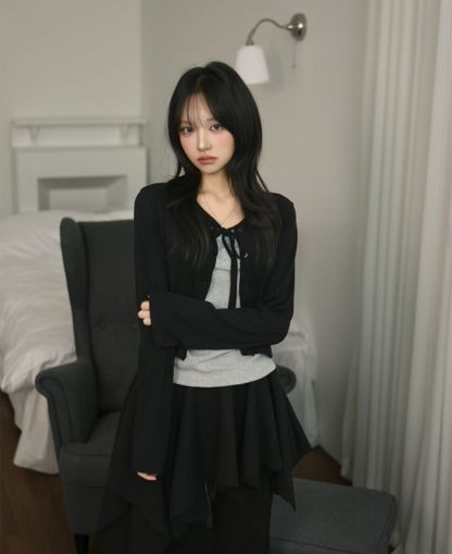 [Preorder 1st Drop Price] C1005 Monochrome Mirage Top