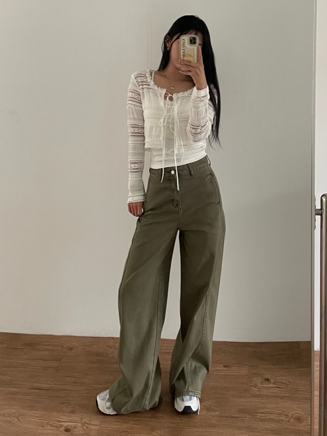 C1101 Contour Wide Leg Jeans