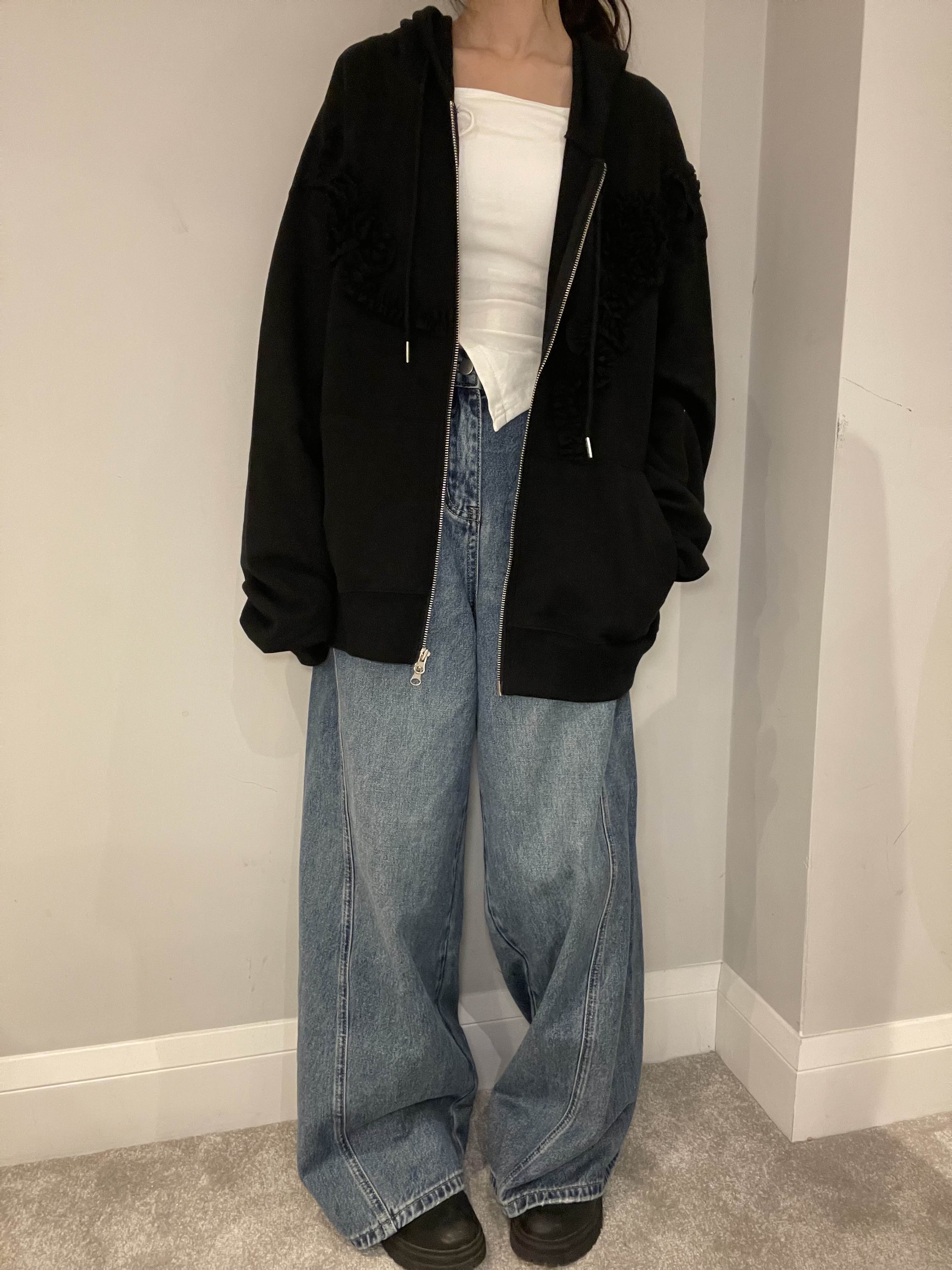 Contour Wide Leg Jeans