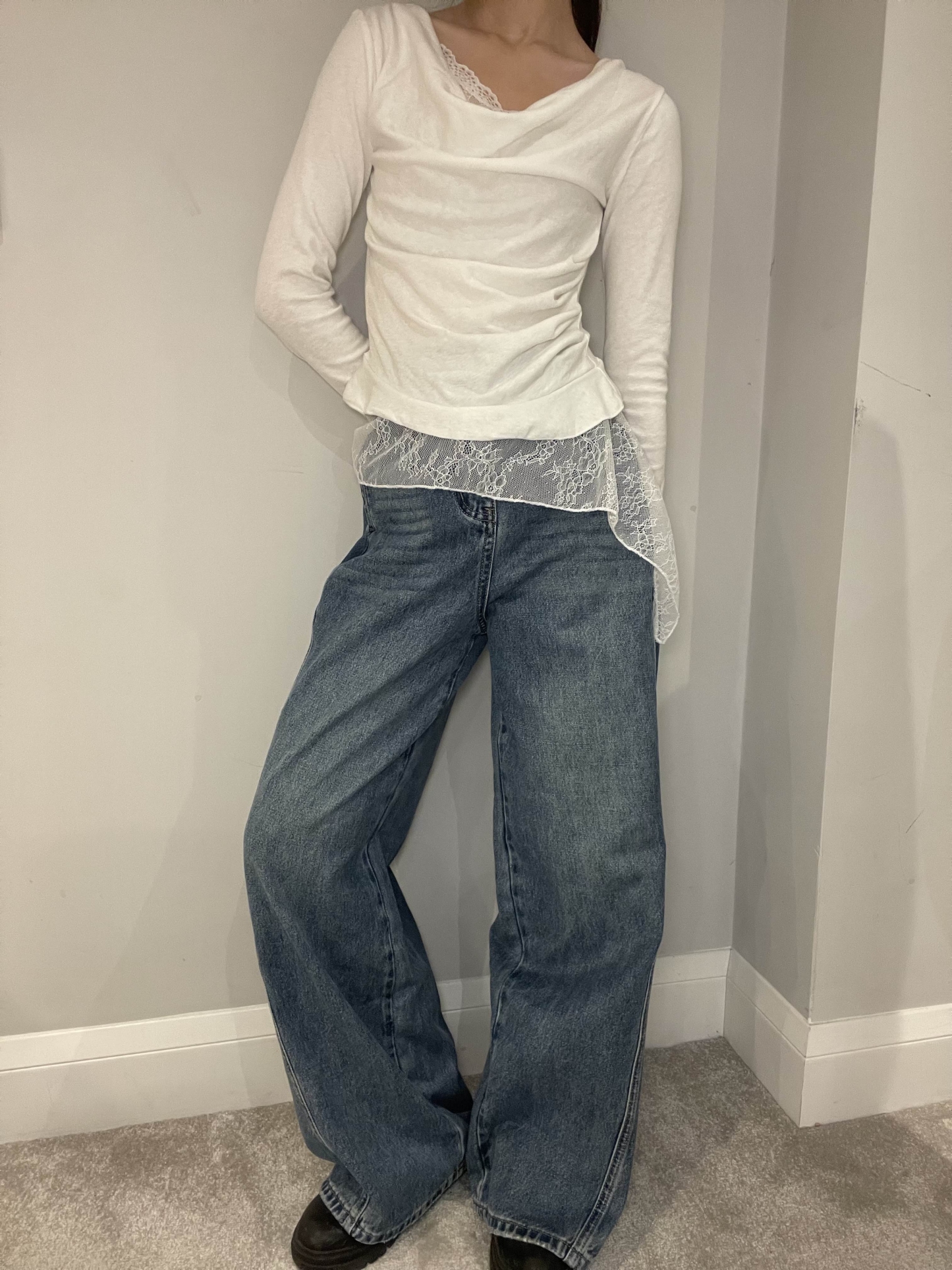 Contour Wide Leg Jeans
