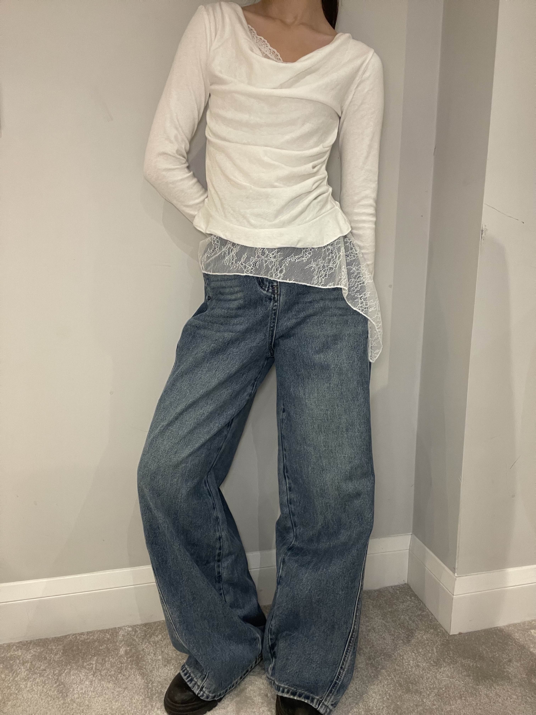 Contour Wide Leg Jeans