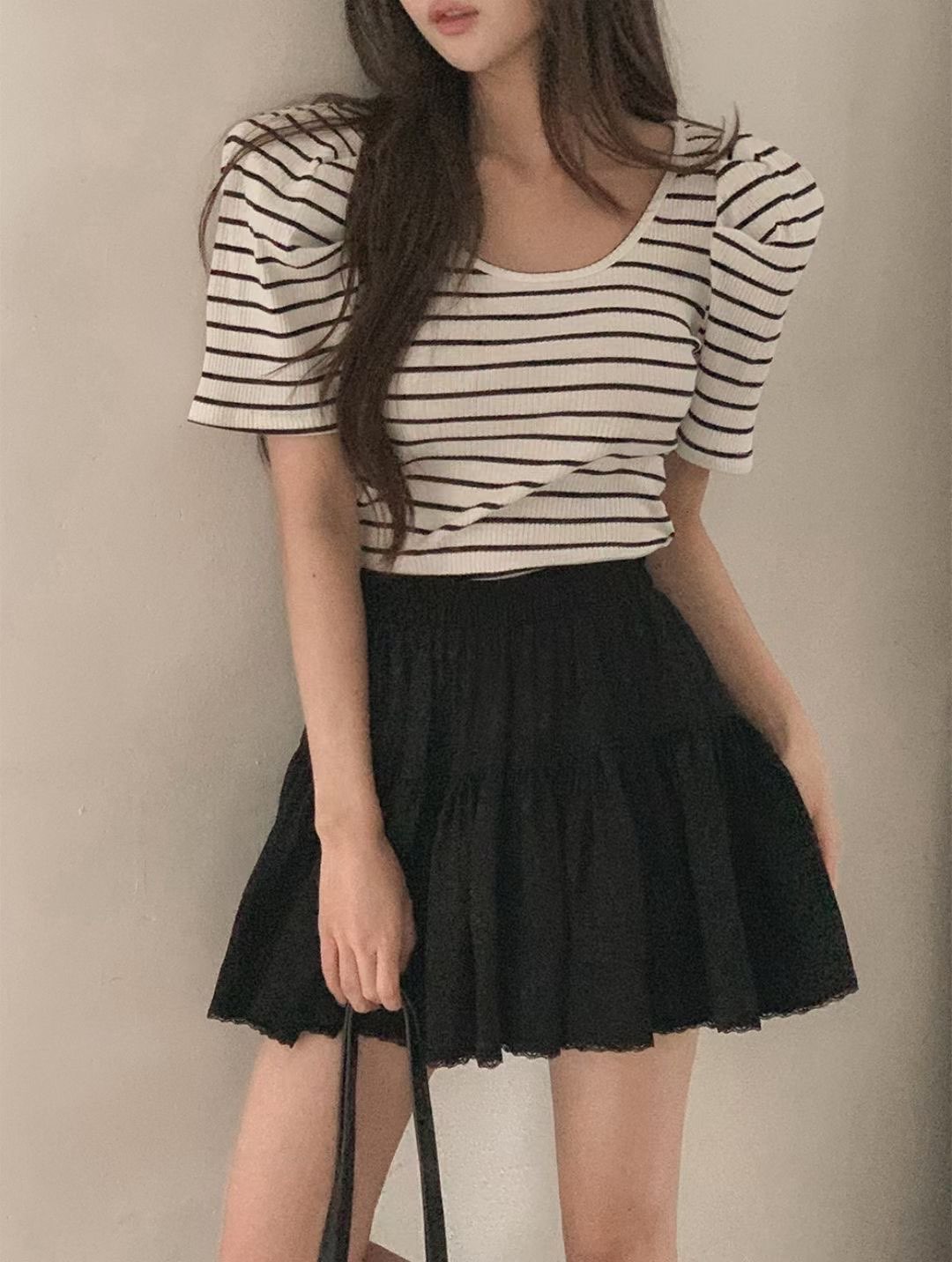 C1103 Lace Frill Mini Skirt