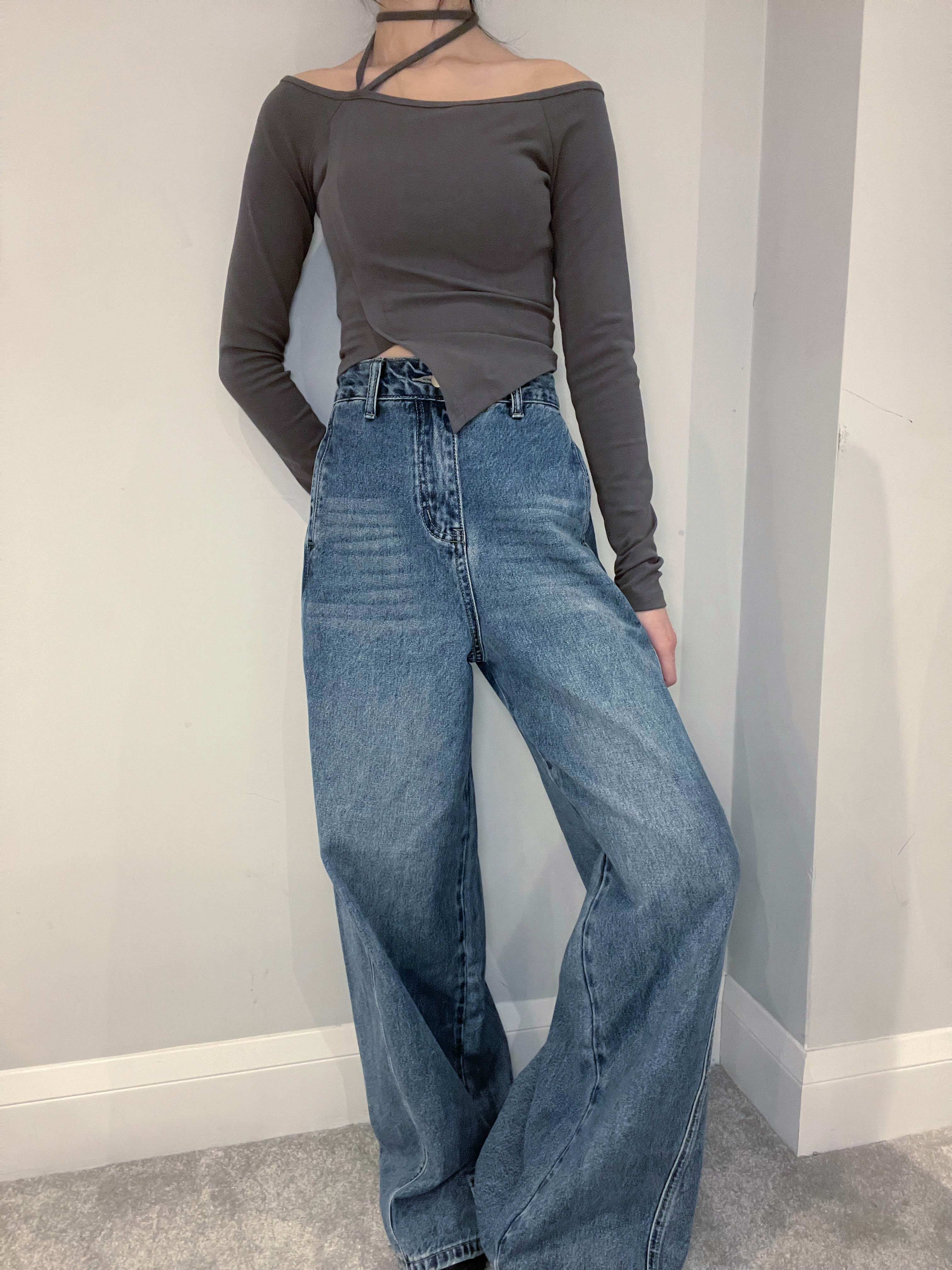 Asymmetric Silhouette Crop Top