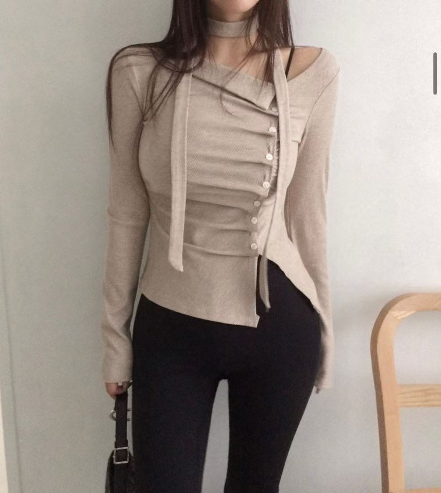 [Preorder 1st Drop Price] C1112 Sideway Muse Top