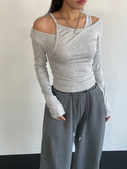 [Preorder 1st Drop Price] C1117 Lyvera Layer Top