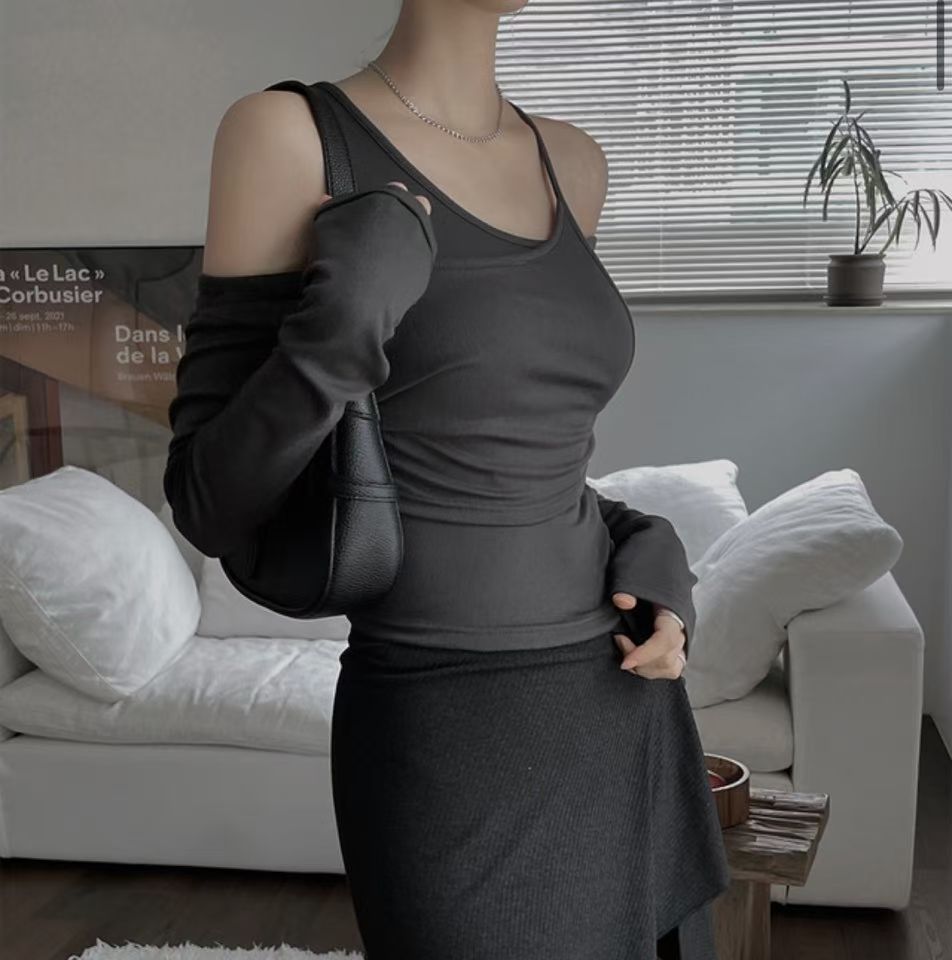 [Preorder 1st Drop Price] C1117 Lyvera Layer Top