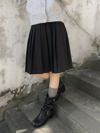 [Preorder 1st Drop Price] C1201 Pleated Midi Skirt