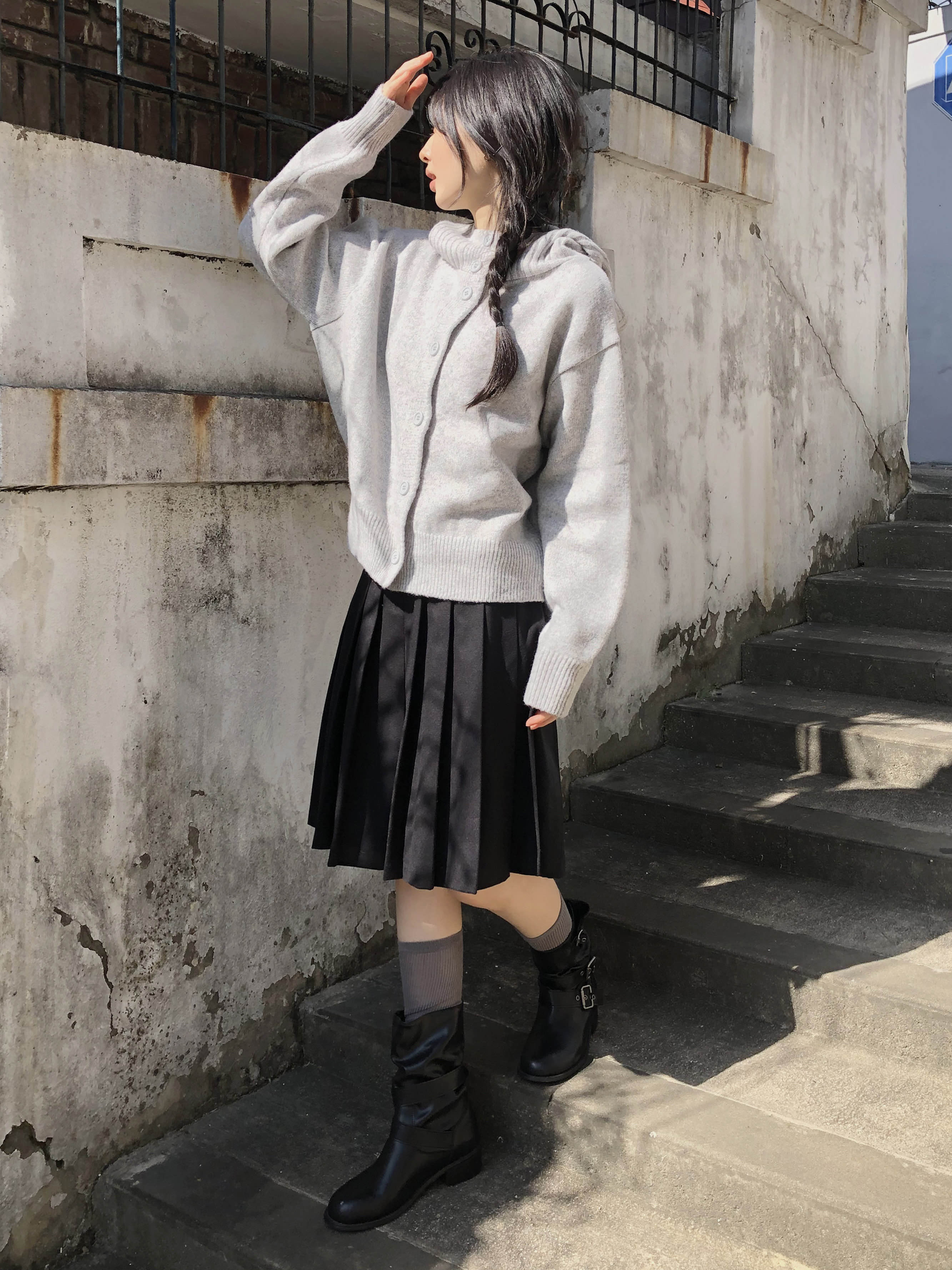 [Preorder 1st Drop Price] C1201 Pleated Midi Skirt