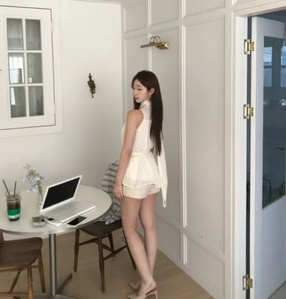 [Preorder 1st Drop Price] C1404 Celeste Flutter Blouse