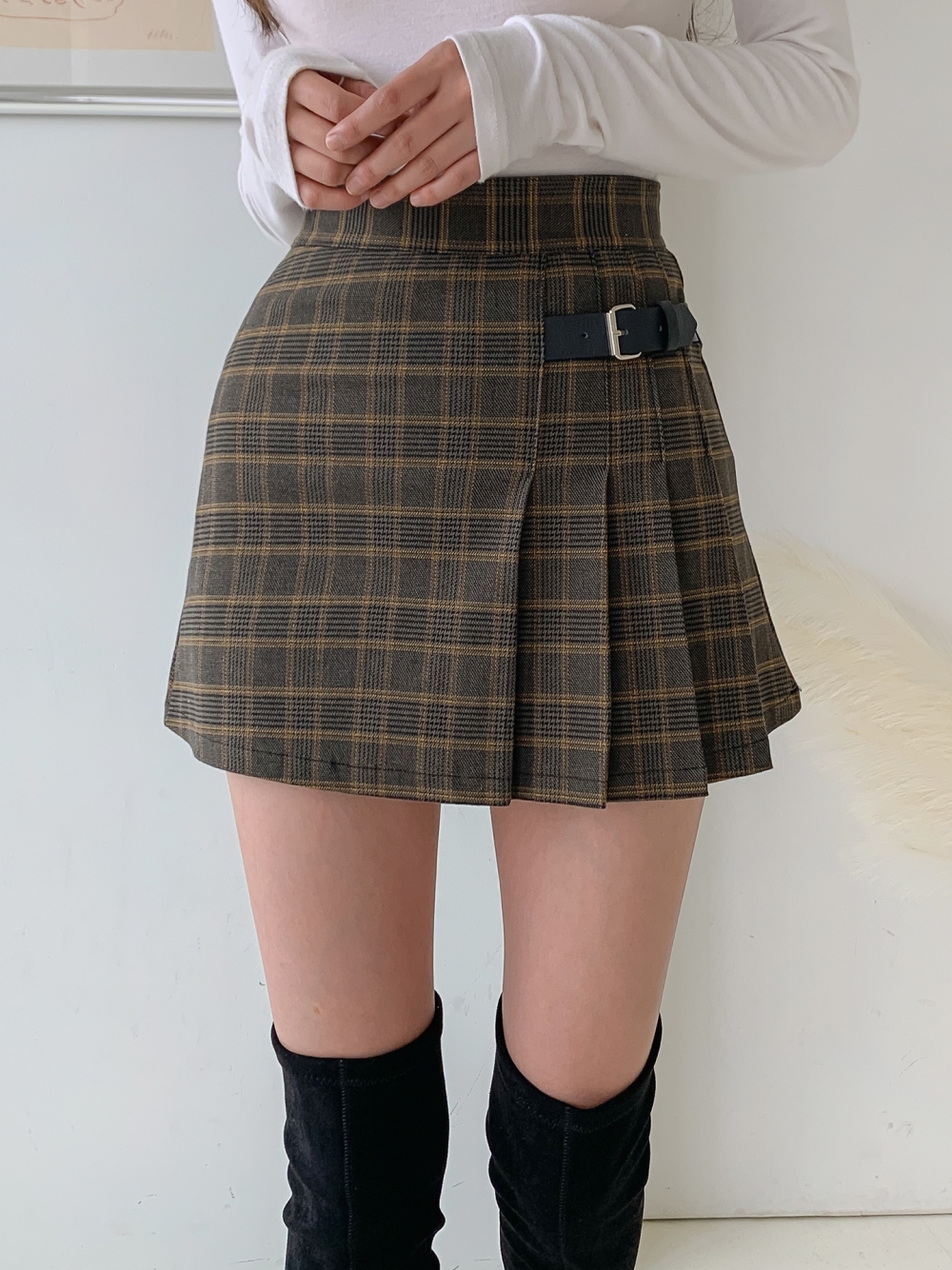 C1501 Checkmate Crush Skirt