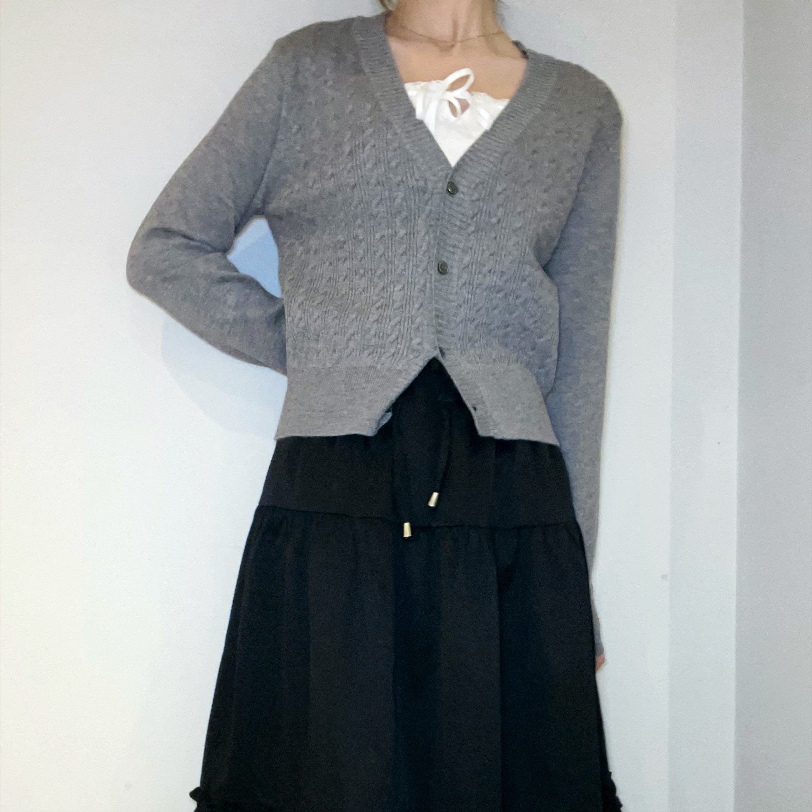 C1605 Basic Cable Knit Cardigan