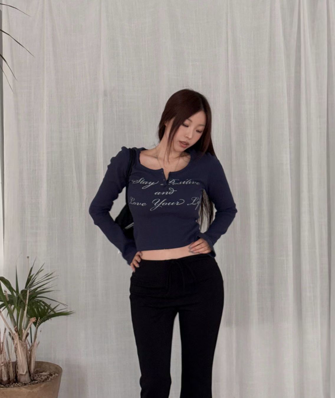 [Preorder 1st Drop Price] C1702 Velostar Script Hoodie