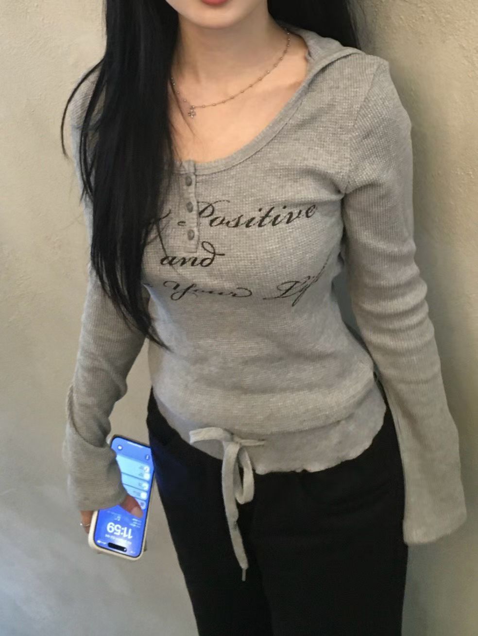 [Preorder 1st Drop Price] C1702 Velostar Script Hoodie