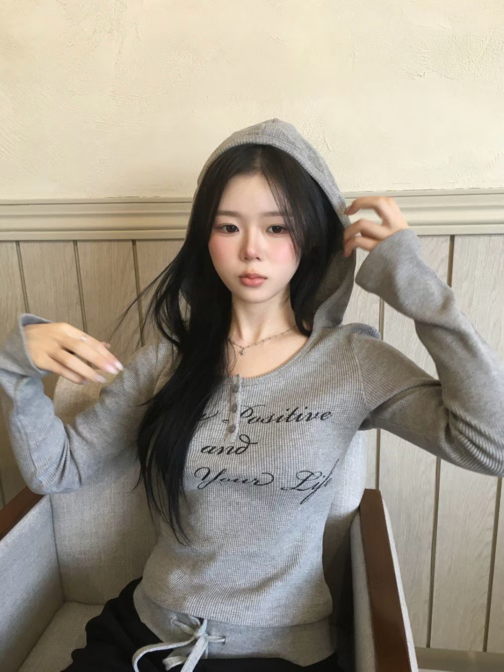 [Preorder 1st Drop Price] C1702 Velostar Script Hoodie