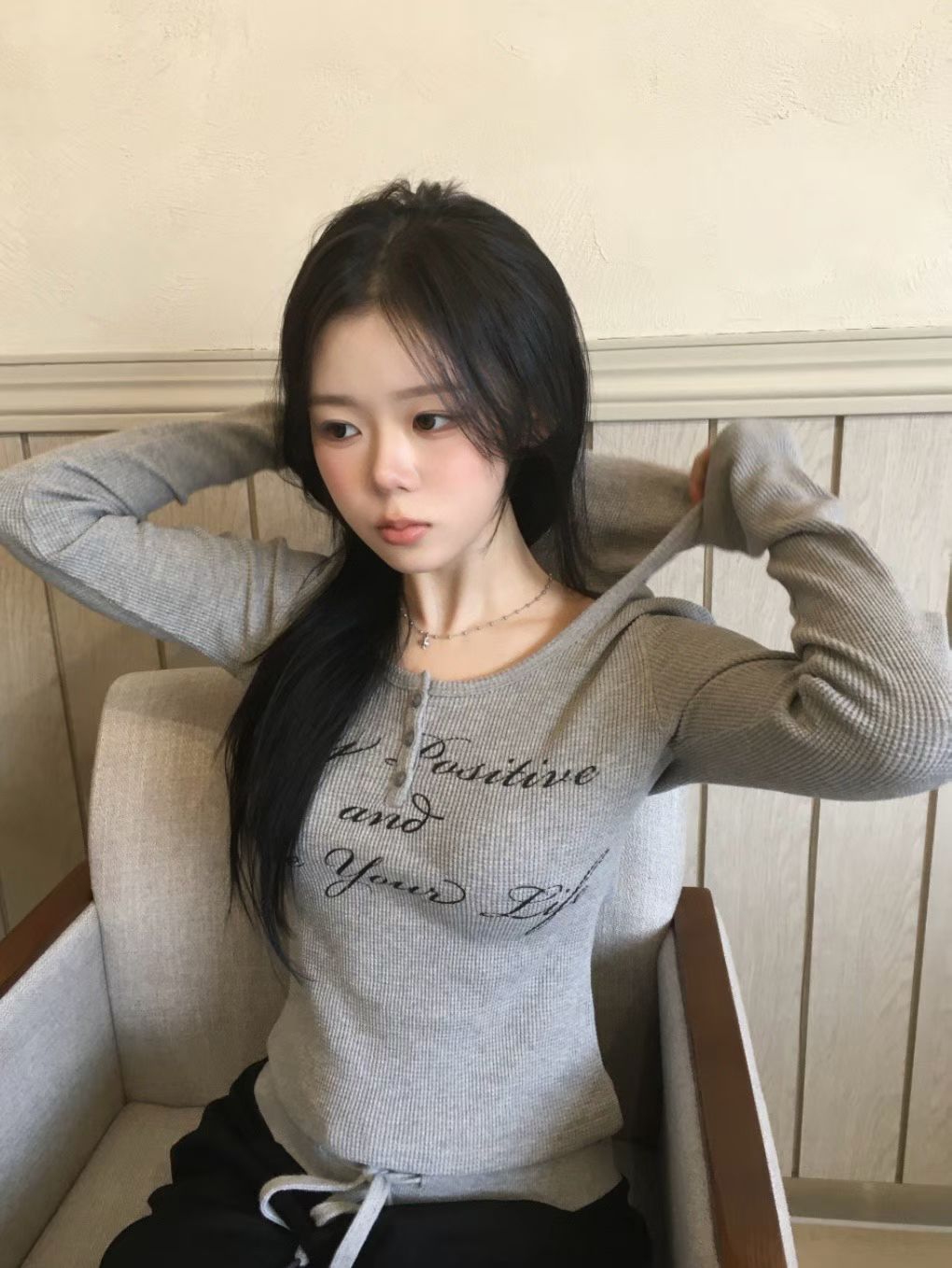 [Preorder 1st Drop Price] C1702 Velostar Script Hoodie