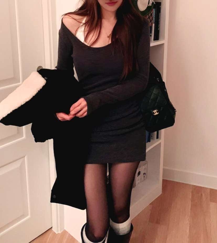 [Preorder 1st Drop Price] C2003 Midnight Shirred Mini Dress