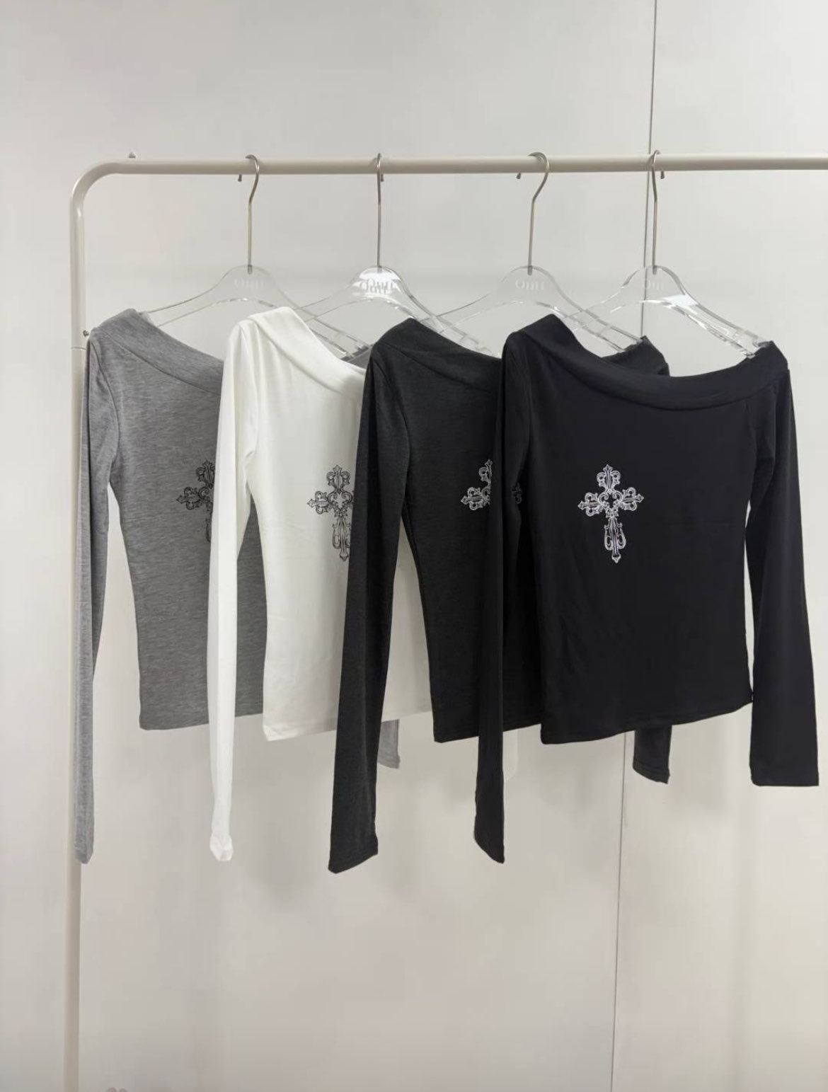 [WEBSITE EXCLUSIVE] C201 Crossed Intentions Top