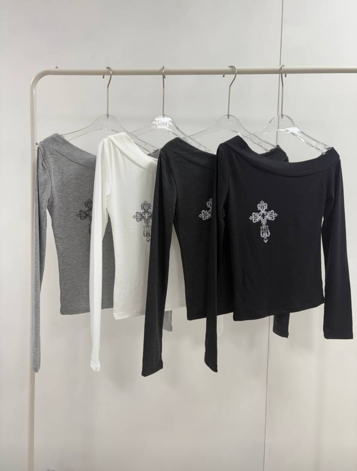 [WEBSITE EXCLUSIVE] C201 Crossed Intentions Top