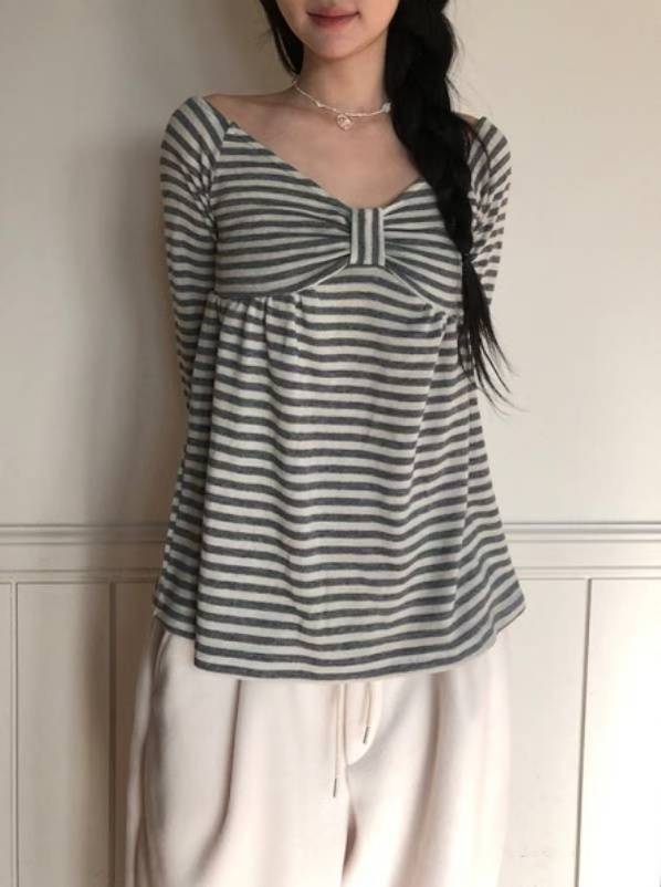 [Preorder 1st Drop Price] C2102 Reverie Top