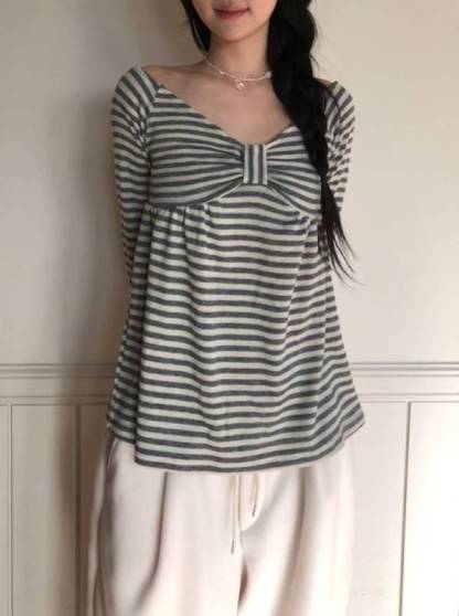 [Preorder 1st Drop Price] C2102 Reverie Top