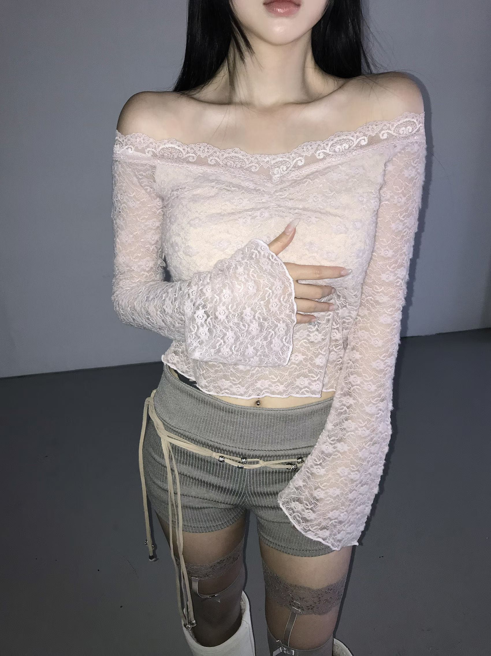 [Preorder 1st Drop Price] C2105 Balletcore Lace Top