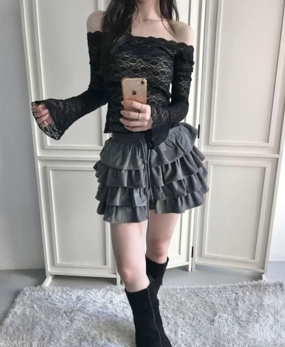 [Preorder 1st Drop Price] C2105 Balletcore Lace Top