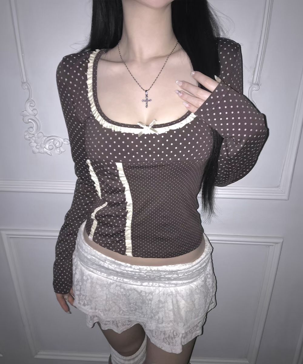 [Preorder 1st Drop Price] C2108 Rosette Dot Top