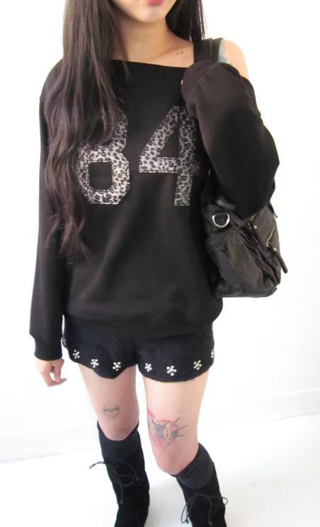 [Preorder 1st Drop Price] C2303 Wild Chic Sweater