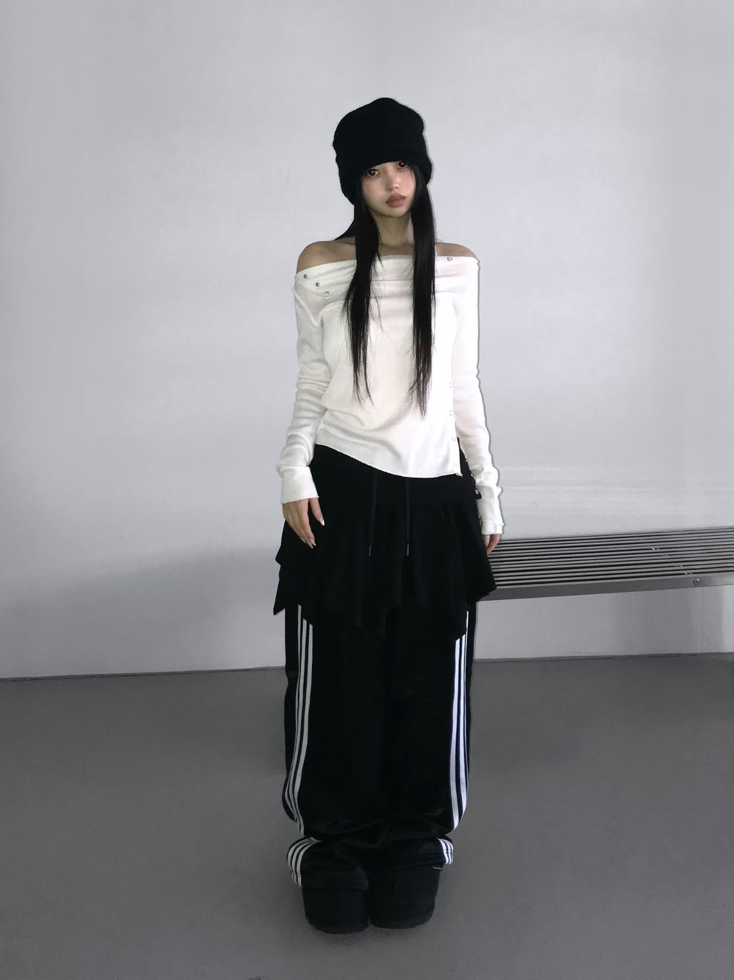 [Preorder 1st Drop Price] C2304 Rivetline Silt Top