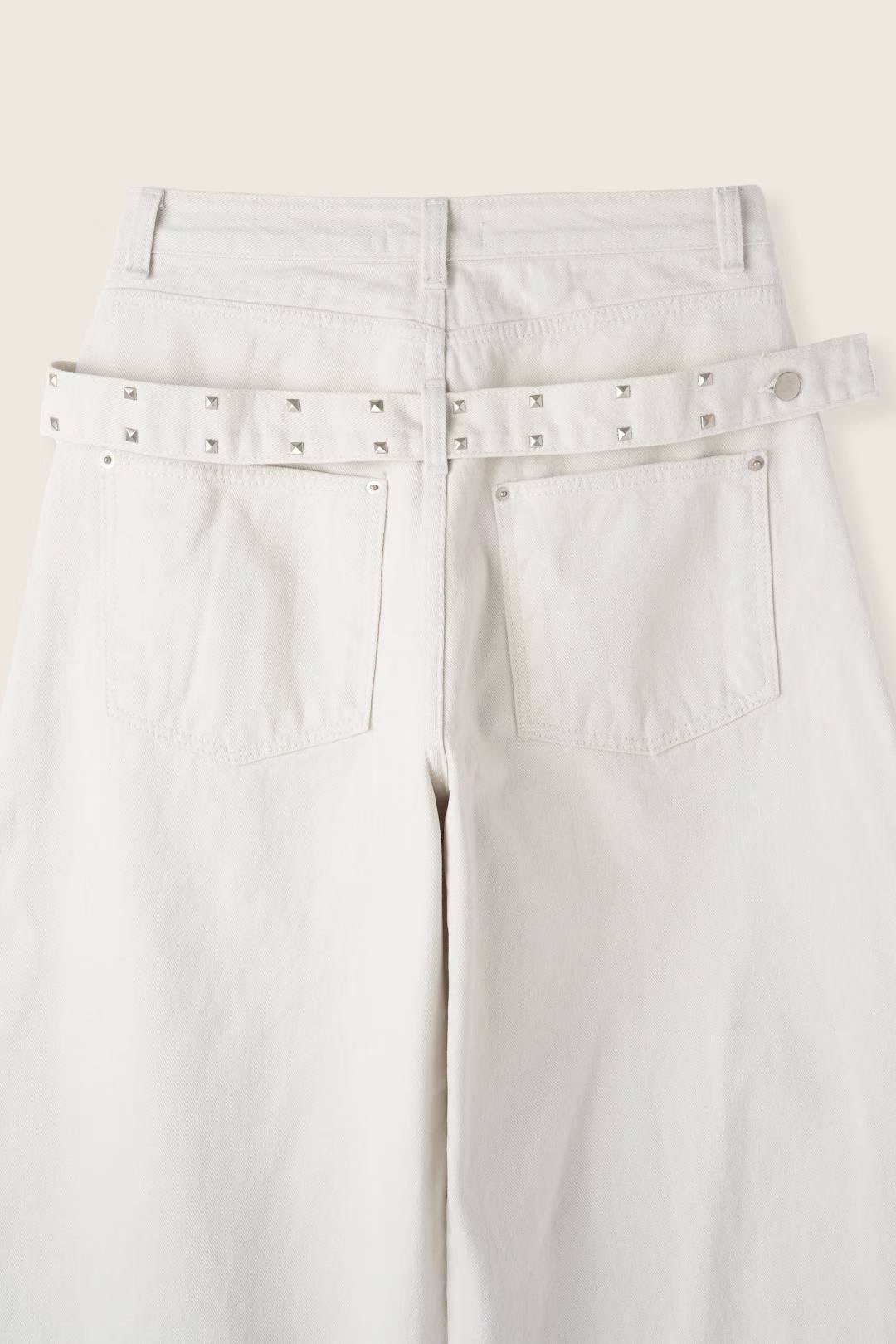 [WEBSITE EXCLUSIVE] C2507 Frost Glow Balloon Jeans