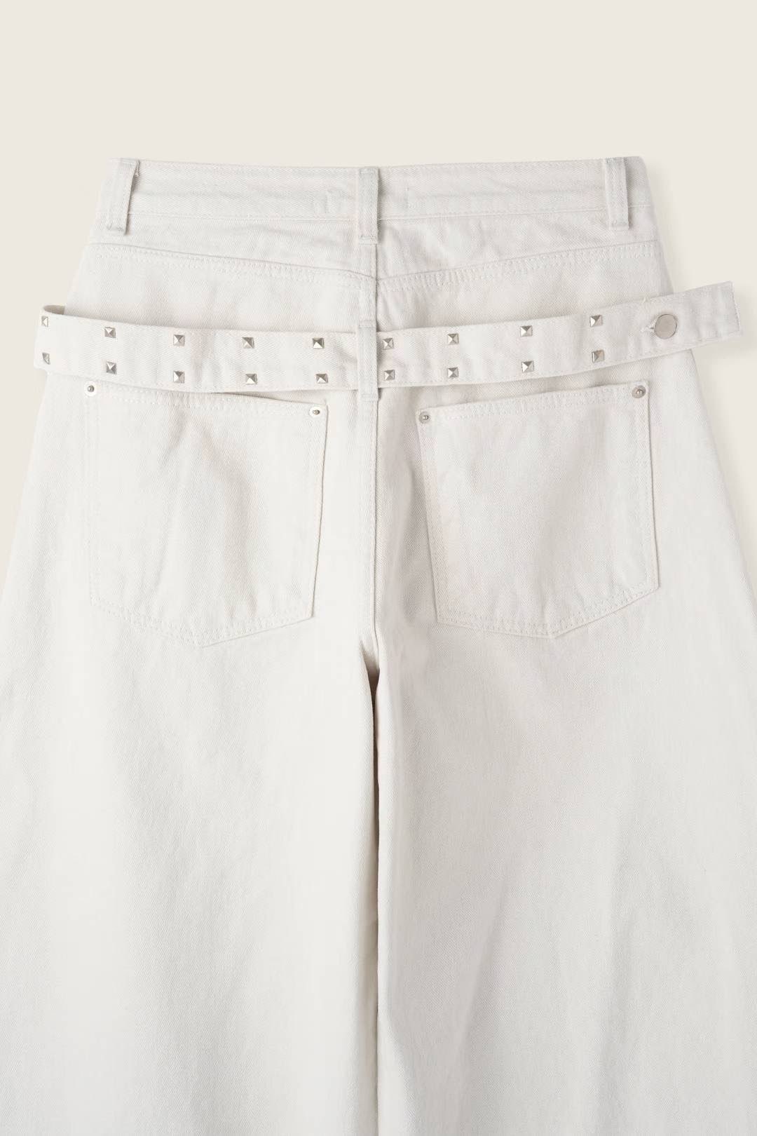 [WEBSITE EXCLUSIVE] C2507 Frost Glow Balloon Jeans