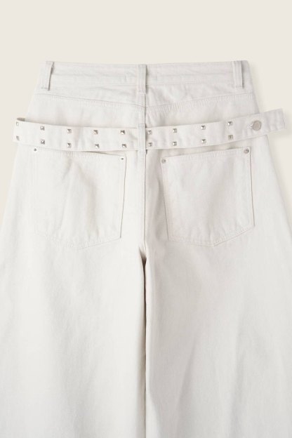 [WEBSITE EXCLUSIVE] C2507 Frost Glow Balloon Jeans