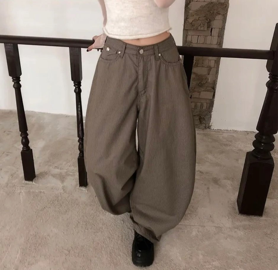 [Preorder 1st Drop Price] C2517 Buckle Balloon Pants