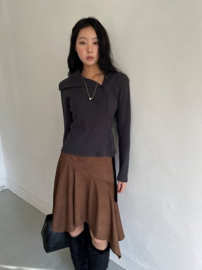 [Preorder 1st Drop Price] C2601 Versafold Button Top