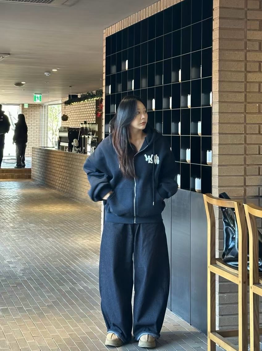 [Preorder 1st Drop Price] C2702 With Love Hoodie