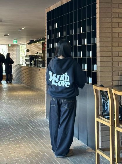 [Preorder 1st Drop Price] C2702 With Love Hoodie