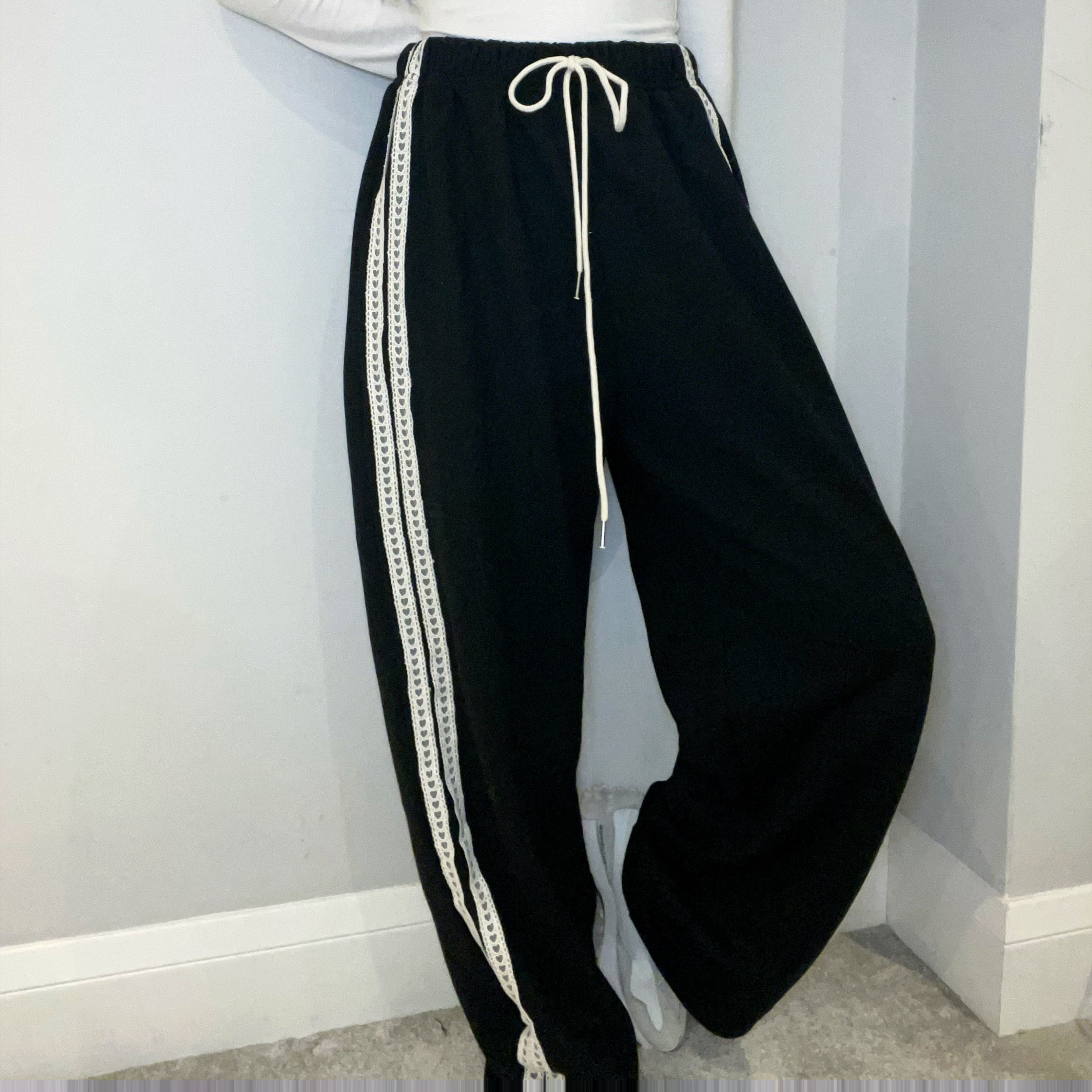 C3001 Heartline Energy Joggers
