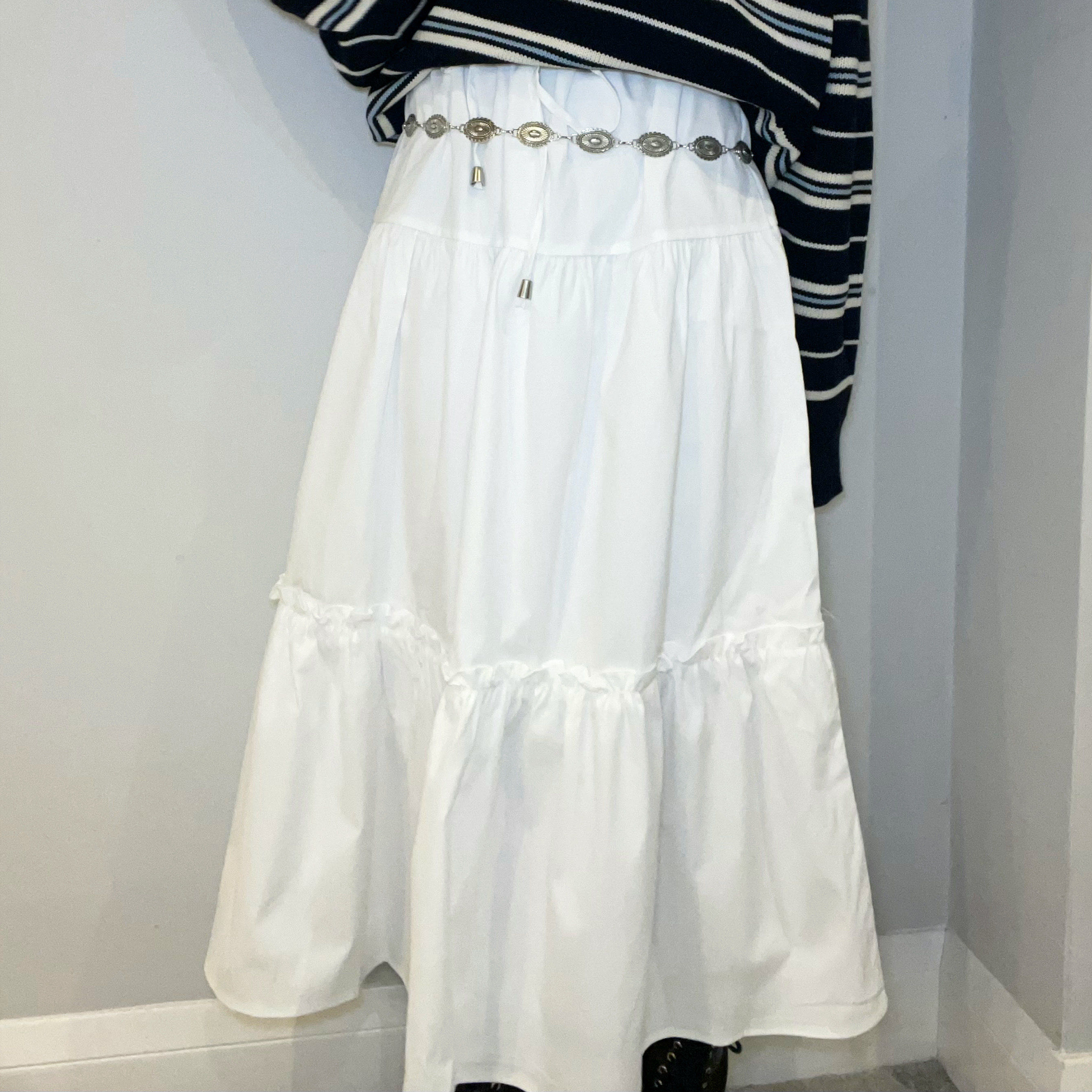 C3002 Feminine Flow Maxi Skirt