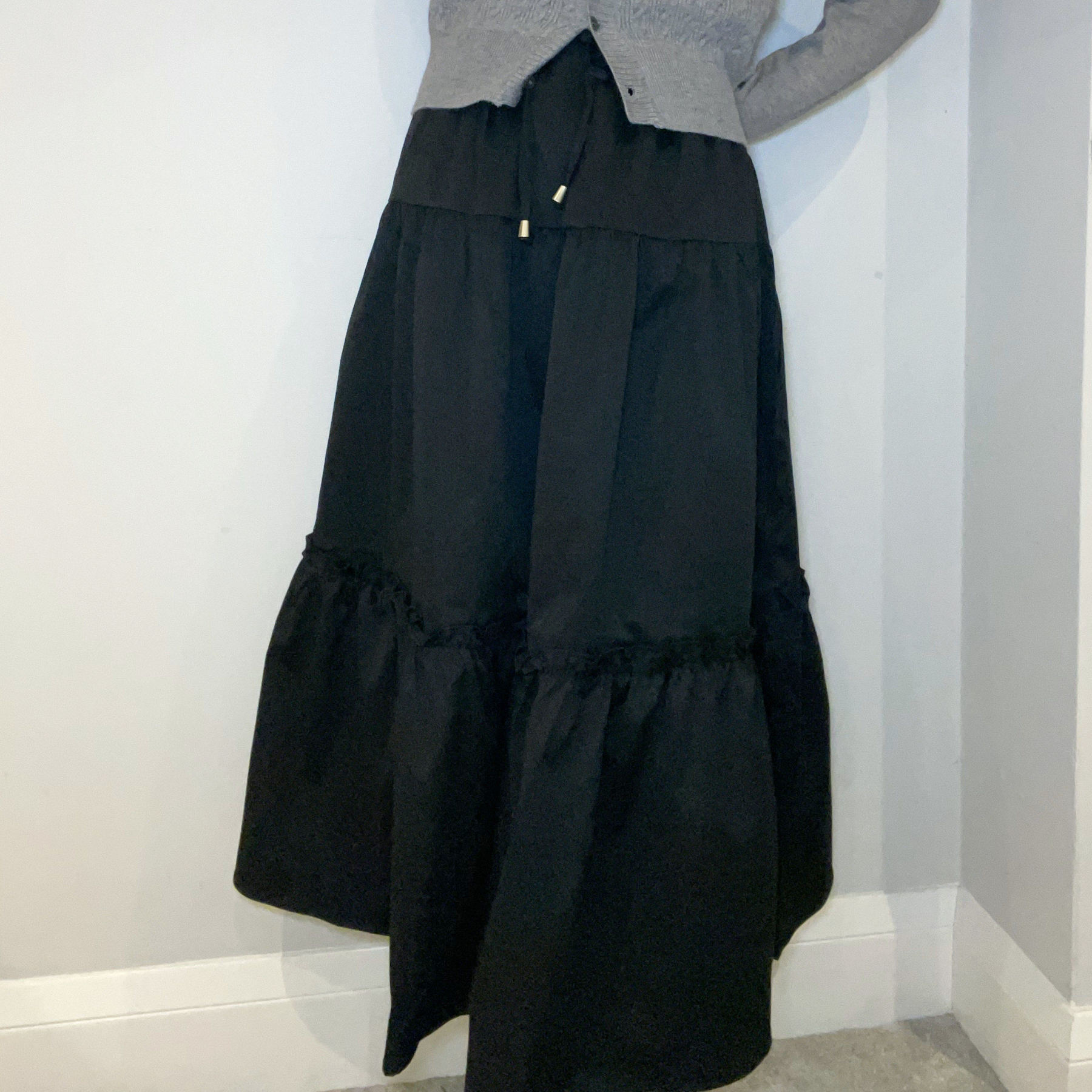 C3002 Feminine Flow Maxi Skirt