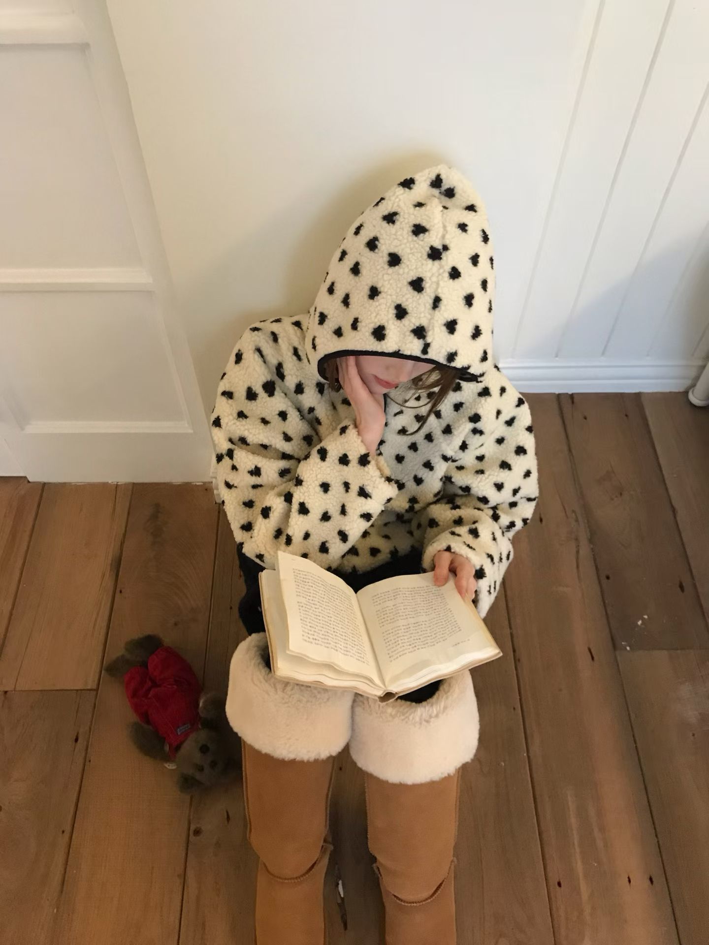 [Preorder 1st Drop Price] C3007 Heartbeat Teddy Hoodie