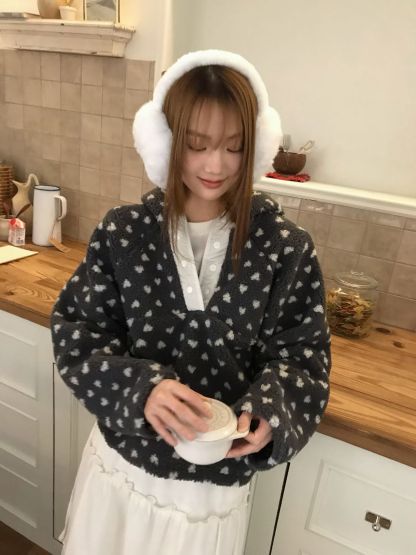 [Preorder 1st Drop Price] C3007 Heartbeat Teddy Hoodie