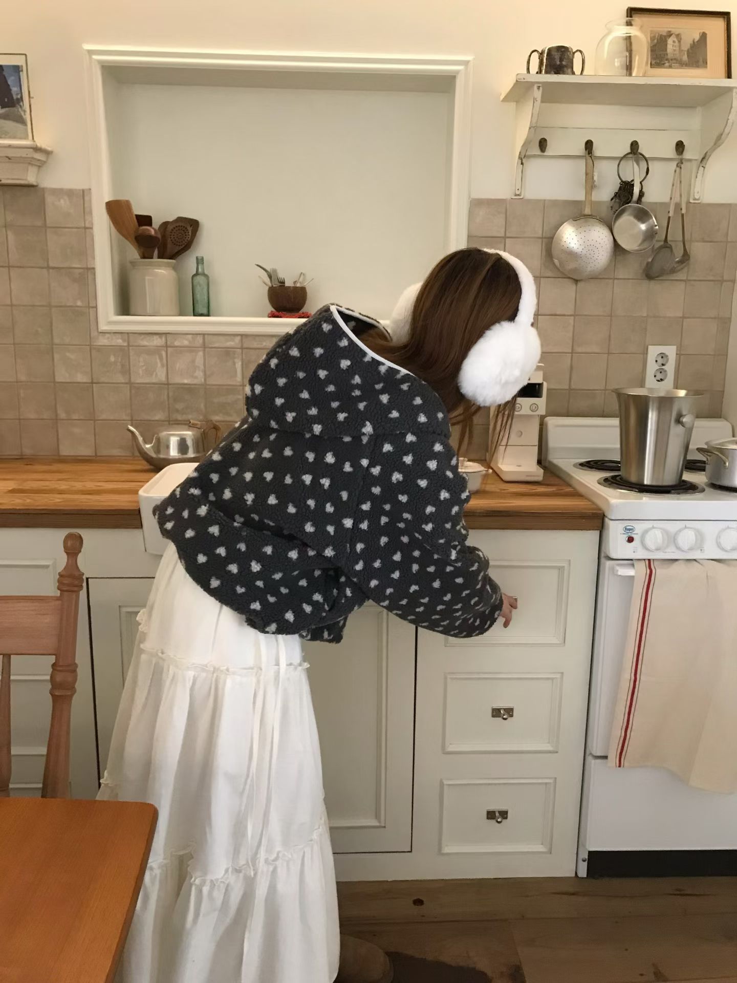 [Preorder 1st Drop Price] C3007 Heartbeat Teddy Hoodie