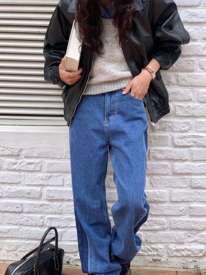 [Preorder 1st Drop Price] C3011 Chocolate Bomber Jacket