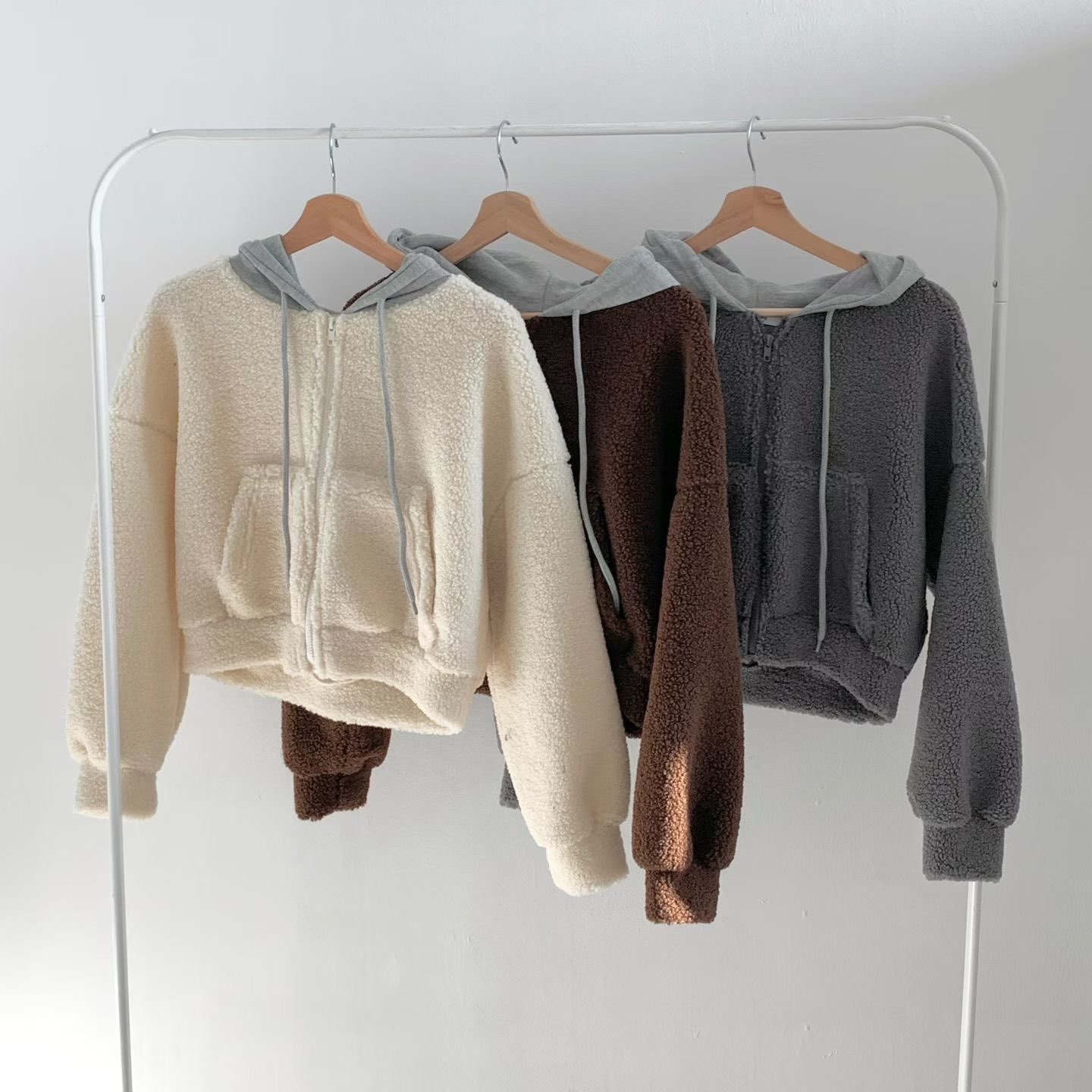 [WEBSITE EXCLUSIVE] C302 Cute Teddy Hoodie